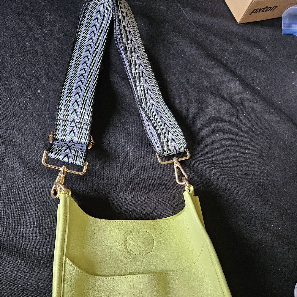 Purse - Picture 2 of 2